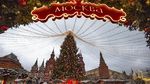 Melihat Lagi, Dekorasi Pohon Natal yang Mempesona