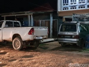 Miris, Tak Ada Mobil Pelat RI di Perbatasan Kalimantan