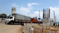Tol Pulo Gebang-Kelapa Gading ini diketahui memiliki panjang mencapai 9 kilometer.
