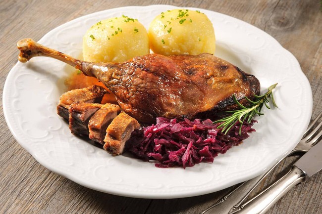 Yuk! Intip 5 Makanan Natal Populer dari Swedia hingga Jepang