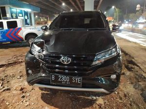 WN Korea Ganti Rugi Gerobak Bubur yang Ditabrak di Kelapa Gading
