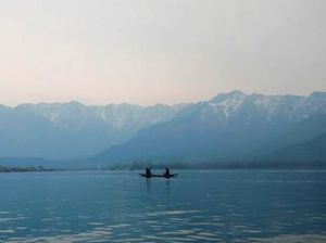 Mungkin Inilah Danau Terindah di Kaki Himalaya