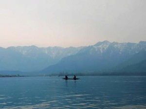 Mungkin Inilah Danau Terindah di Kaki Himalaya