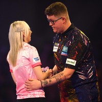 Meski tidak memang, Fallon mengaku menganggap Mikuru sebagai panutannya. Tanpa dia aku tidak berpikir aku akan percaya dengan diriku sendiri, tutur Fallon. Foto: Getty Images