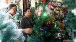 Berburu Aneka Pernak-Pernik Natal di Pasar Pagi Jakarta