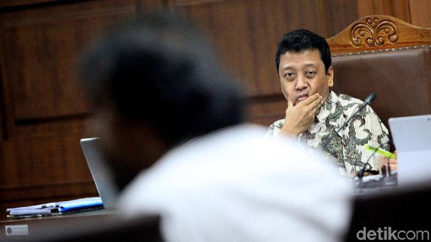 Amarah Rommy Dikerjai Sepupu Kini Dapat 'Stempel' dari Hakim