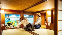 Berbagai tipe kamar kapsul juga tersedia di sini. Ada yang untuk satu orang dan ada pula yang muat untuk dua orang. Harga sewa untuk semalam berkisar antara 8.500-11.500 yen (sekitar Rp 1,1-Rp 1,5 juta) belum termasuk pajak. (Foto: dok. Neco Republic)