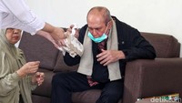 Kondisi Kivlan memang terlihat tidak sehat jelang sidang lanjutan pembacaan eksepsi.