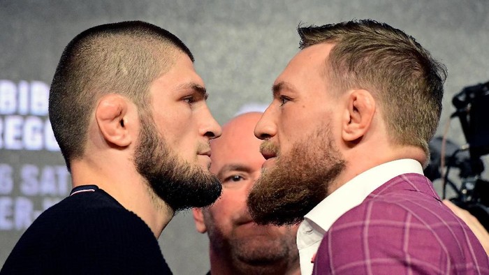 NEW YORK, NY - SEPTEMBER 20:  Lightweight champion Khabib Nurmagomedov faces-off with Conor McGregor during the UFC 229 Press Conference at Radio City Music Hall on September 20, 2018 in New York City.  (Photo by Steven Ryan/Getty Images)