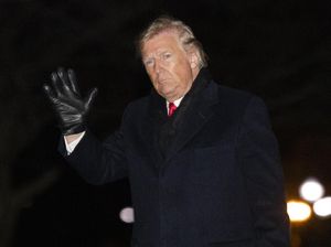 Respons Donald Trump Ketika Markas AS di Irak Dihujani Rudal