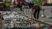 Ada sebanyak 5.000 botol minuman keras (miras) yang dihancurkan oleh Polres Jakarta Utara bersama personel gabungan.