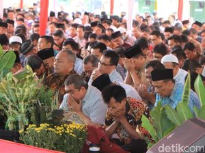 Risma Doa Bersama dan Antisipasi Kasus Warga Hanyut di Musim Hujan
