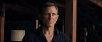 Daniel Craig Jadi James Bond Pertama yang Rambutnya Ubanan di No Time To Die