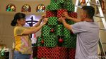 Keren! Ada Pohon Natal dari Kertas Bekas di Gereja Jakarta