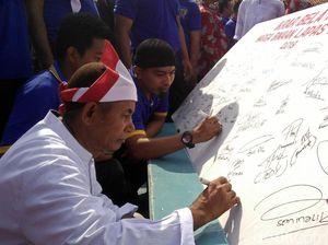 38 Napi Teroris Ikrar Setia NKRI di Hari Bela Negara