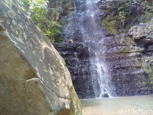 Air Terjun Watu Gompeng Kudus, Tempat Asri buat Liburan Akhir Tahun