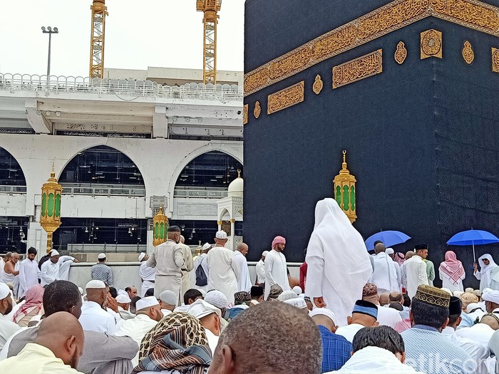 Suasana Umrah di Kakbah