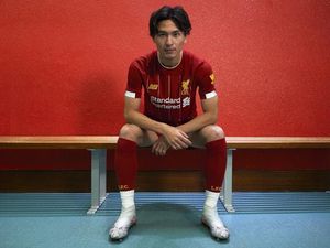 Liverpool vs Sheffield: Maaf Klopp, Minamino Belum Bisa Main