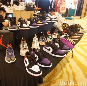 Indonesia Sneaker Yes Hadirkan Berbagai Macam Sneakers Langka Indonesia Sneaker Yes Hadirkan Berbagai Macam Sneakers Langka