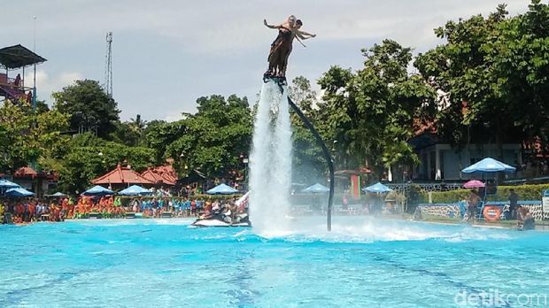 Baru di Purbalingga, Ada Flyboard Kolam Pertama Indonesia 