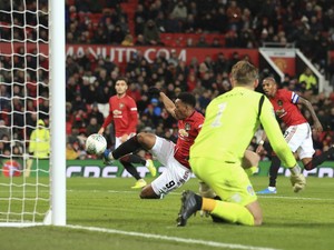 MU Vs Colchester: Menang 3-0, Setan Merah Tantang City di Semifinal