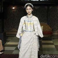 Fashion show Ikat Indonesia by Didiet Maulana bertajuk TerIkat Romansa di Sofia at Gunawarman, Jakarta Selatan, Rabu [18/12/2019]. Foto: Mohammad Abduh/Wolipop