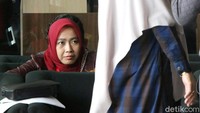 Shobibah diperiksa sebagai saksi dalam perkara kasus dugaan suap dana hibah KONI yang menjerat suaminya.