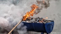 Barang-barang ilegal yang dimusnahkan tersebut merupakan sebagian dari hasil penindakan periode tahun 2017 hingga 2019.