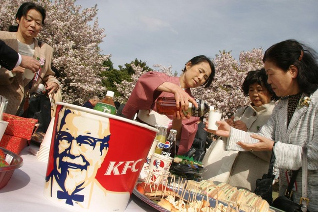 Ini Sebabnya Orang Jepang Rayakan Natal di KFC Sejak Dulu