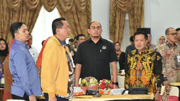 Kala Gubernur Irwan dan Andre Rosiade Bersinergi di Tengah Panas Interpelasi