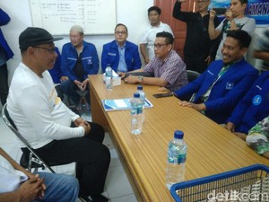Plt Walkot Akhyar Nasution Daftar Bakal Calon Pilkada Medan ke PAN