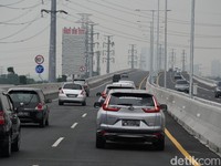 Spesialnya Motor Kaesang dan Mobil Ceper Baret Melintas di Tol Layang Japek