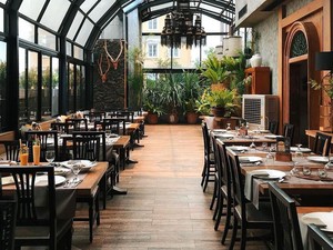 5 Rekomendasi Resto Christmas Eve di Bali untuk Dinner Natal yang Berkesan