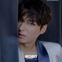Aktor drakor Lee Min Ho menyelesaikan wajib militernya pada April 2019. Semenjak selesai wamil, mantan kekasih Suzy ini belum terlibat di proyek apapun. Foto: Dok. DAZED Magazine