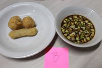 Pempek Harga Rp. 93.000 Vs Rp. 30.000 Mana yang Lebih Enak?