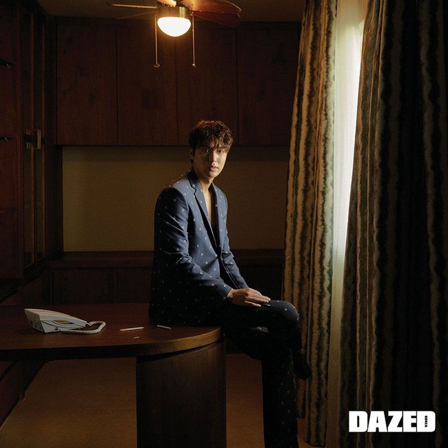 Dia ganteng banget, komentar netizen. Dia berkilau! kata netizen lainnya. Ada pula yang menimpali, Gagahnya! Foto: Dok. DAZED Magazine