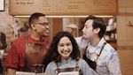 Main di NKCTHI, Begini Gaya Manis Rachel Amanda Saat Makan Bareng Teman-teman