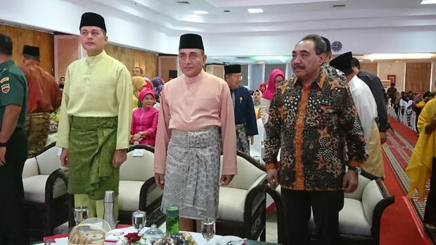 Gubernur Edy bersama Wagub Ijeck (Ahmad Arfah-detikcom)