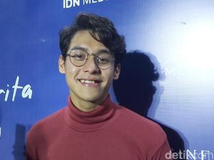 Ardhito Pramono Seorang Pria Lembut di Imajinasi Sutradara NKCTHI