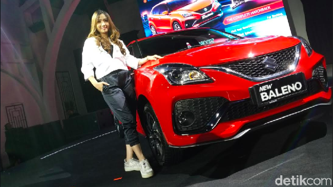 Tol Layang Japek yang Bikin Mual, Mobil Artijo Alkostar