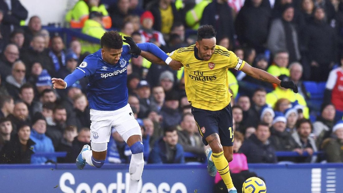 Everton vs Arsenal tuntas tanpa gol (Anthony Devlin/PA via AP)