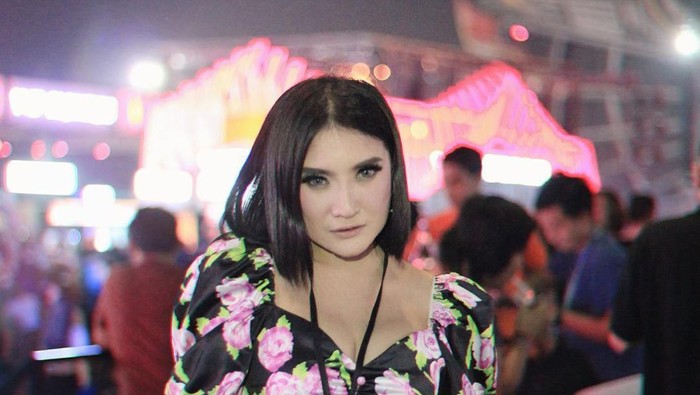 kiki amalia