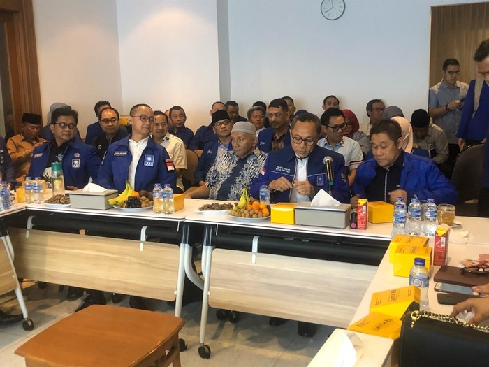 zulkifli hasan, eddy soeparno, amien rais, pan, Rapat persiapan Kongres PAN