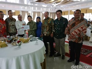Plt Walkot Laporan soal Program Tangani Banjir Medan ke Suharso