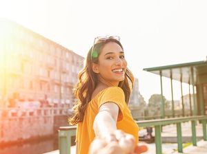 Ramalan Zodiak Asmara Hari Ini 17 April 2024, Cek di Sini
