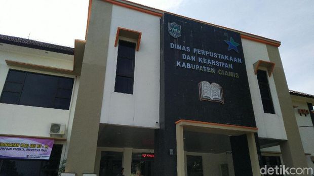 Asik! Ada Bioskop 3D Gratis di Perpustakaan Ciamis
