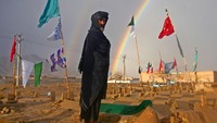 Penampakan pelangi yang muncul di kawasan Afghanistan. Joe Raedle/Getty Images.