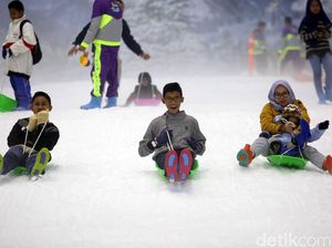 Ada Promo Hemat Berempat di Trans Snow World Bintaro, Mau?