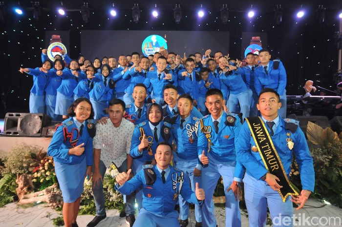 siswa sma taruna nusantara