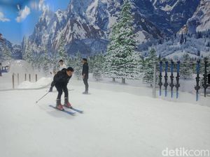TIps Aman dan Nyaman Bermain Salju di Trans Snow World Bintaro